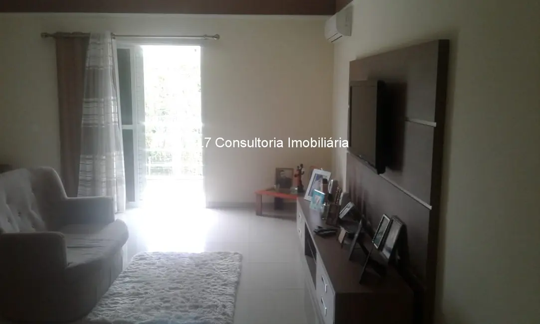 Foto 8 de Casa com 3 quartos à venda, 240m2 em Jardim Europa II, Indaiatuba - SP