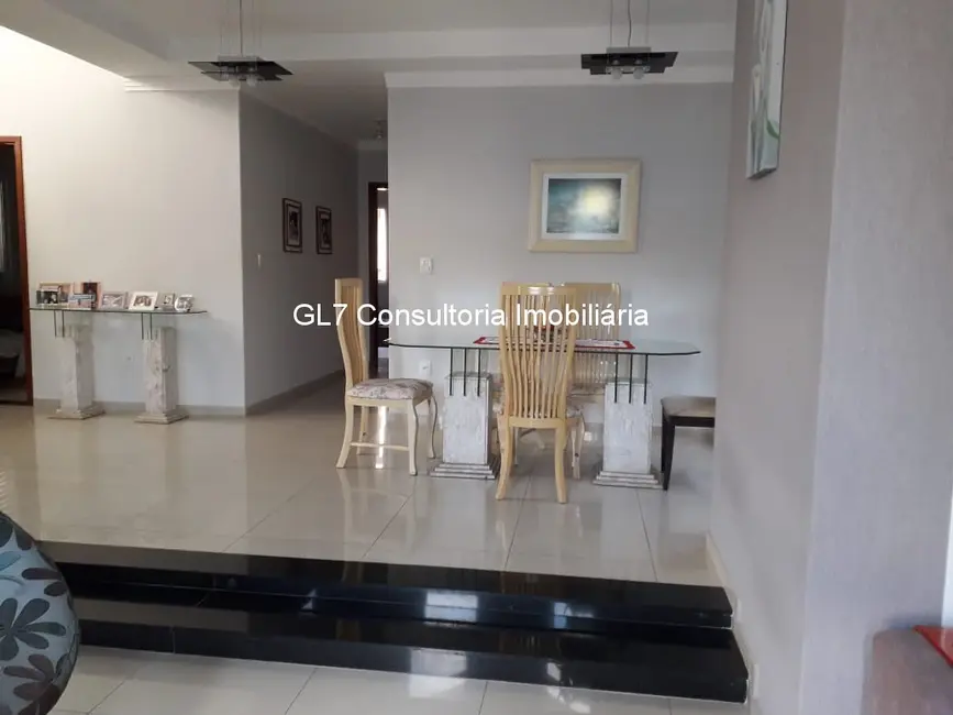 Foto 5 de Casa com 3 quartos à venda, 240m2 em Jardim Europa II, Indaiatuba - SP