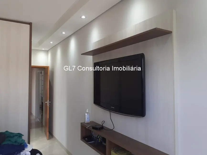 Foto 2 de Casa de Condomínio com 3 quartos à venda, 130m2 em Jardins do Império, Indaiatuba - SP