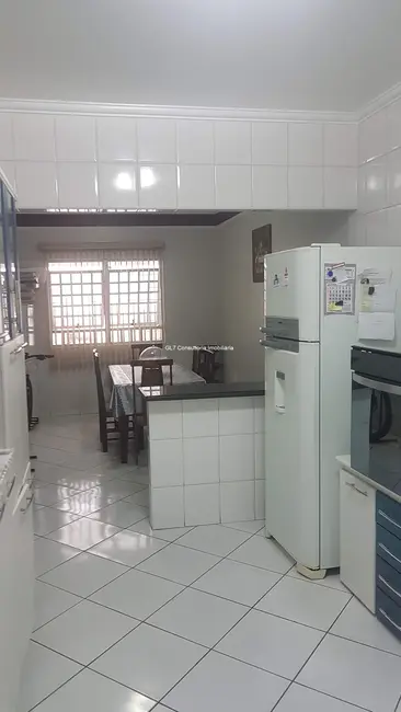 Foto 2 de Casa com 3 quartos à venda, 144m2 em Jardim Rêmulo Zoppi, Indaiatuba - SP