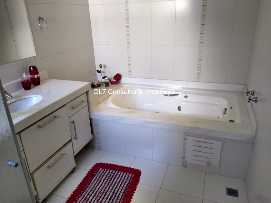Casa de Condomínio com 3 quartos à venda, 326m2 em Jardim Residencial Villa Suíça, Indaiatuba - SP - imagem 2 Foto 2 de Casa de Condomínio com 3 quartos à venda, 326m2 em Jardim Residencial Villa Suíça, Indaiatuba - SP