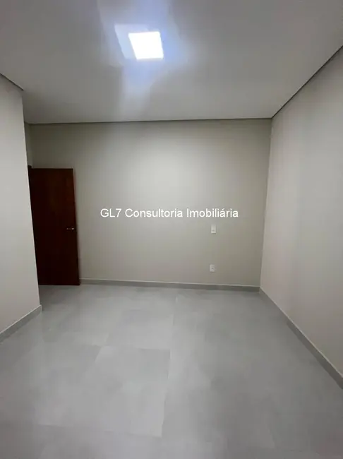 Foto 4 de Casa com 2 quartos à venda, 75m2 em Jardim Residencial Nova Veneza, Indaiatuba - SP