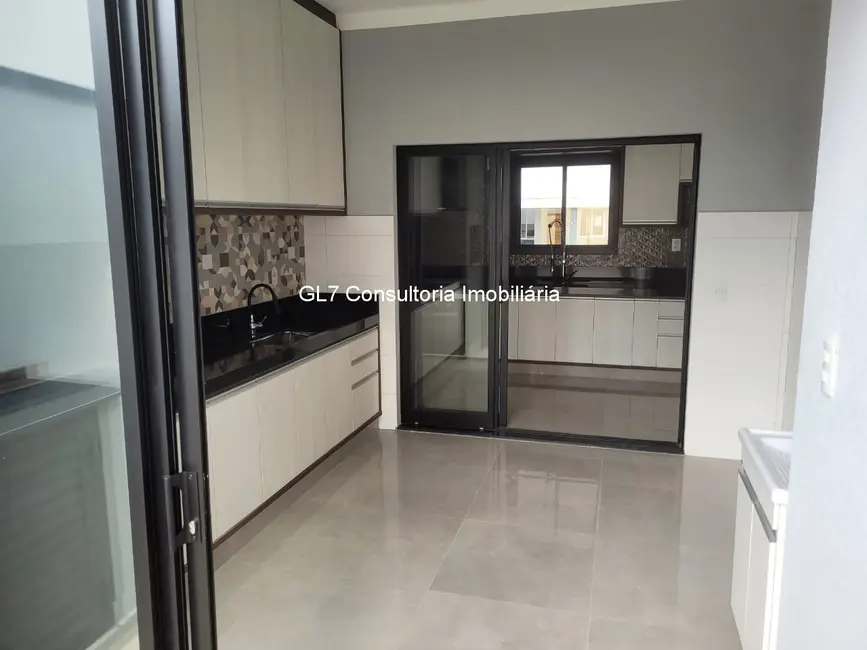 Casa com 3 quartos à venda, 136m2 em Jardim Bréscia, Indaiatuba - SP - imagem 2 Foto 2 de Casa com 3 quartos à venda, 136m2 em Jardim Bréscia, Indaiatuba - SP