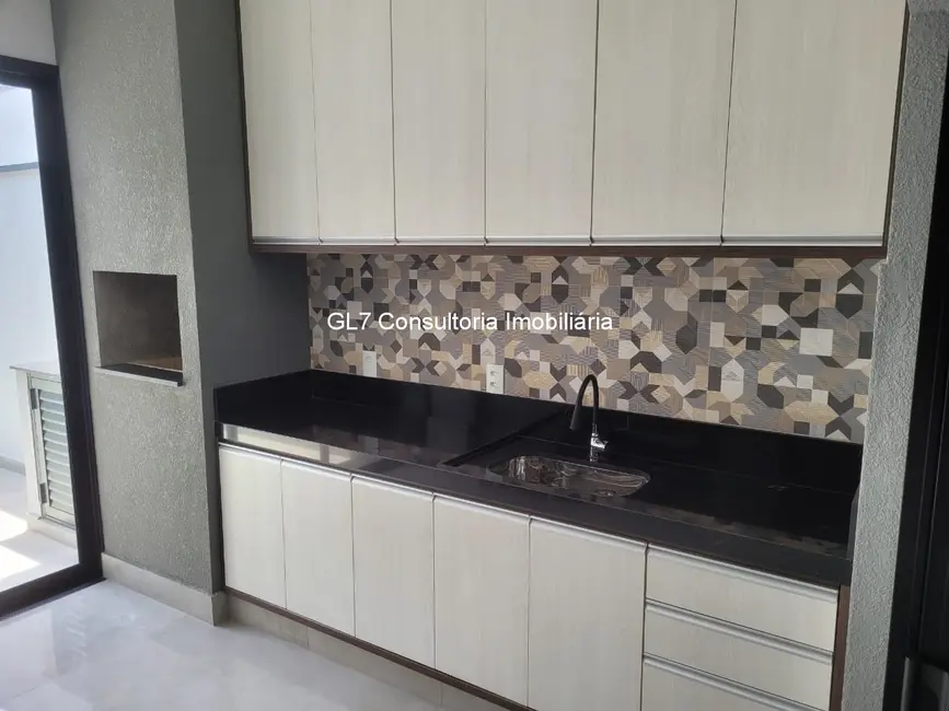 Casa com 3 quartos à venda, 136m2 em Jardim Bréscia, Indaiatuba - SP - imagem 4 Foto 4 de Casa com 3 quartos à venda, 136m2 em Jardim Bréscia, Indaiatuba - SP