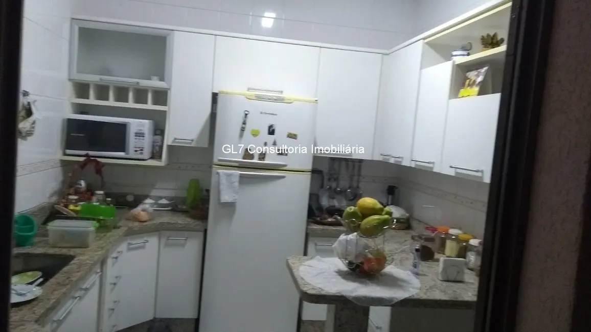 Foto 8 de Casa com 3 quartos à venda, 170m2 em Jardim Valença, Indaiatuba - SP