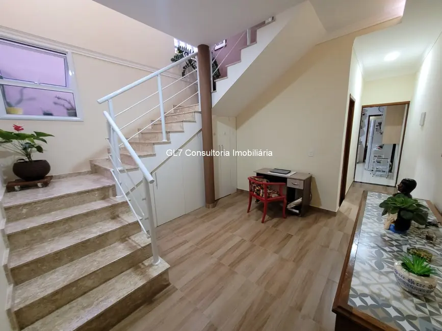 Foto 8 de Casa com 4 quartos à venda, 230m2 em Jardim Umuarama, Indaiatuba - SP