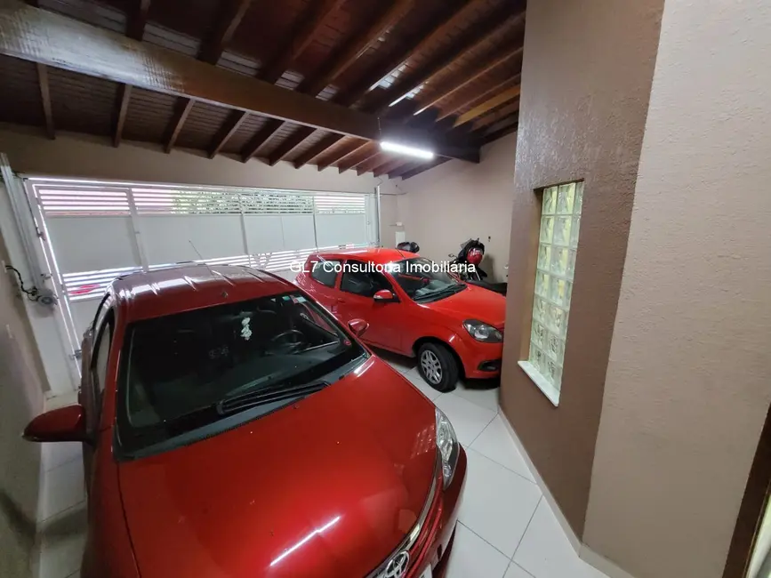 Foto 2 de Casa com 4 quartos à venda, 230m2 em Jardim Umuarama, Indaiatuba - SP