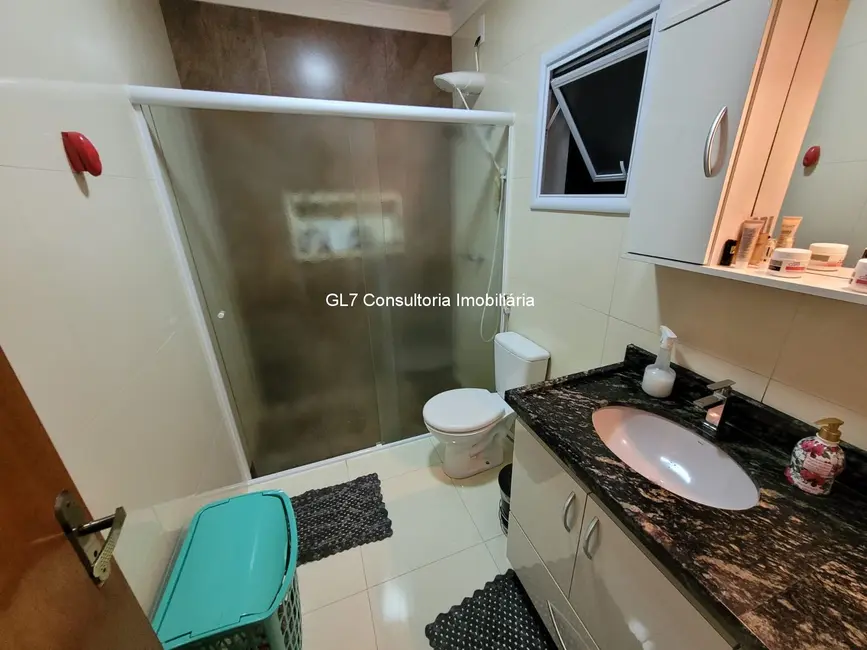 Foto 5 de Casa com 4 quartos à venda, 230m2 em Jardim Umuarama, Indaiatuba - SP