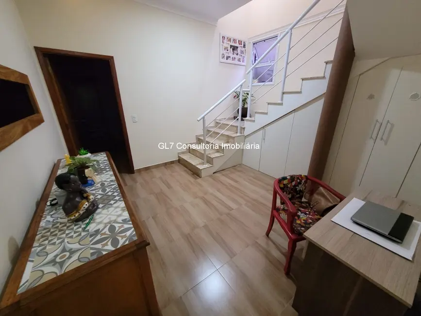 Foto 9 de Casa com 4 quartos à venda, 230m2 em Jardim Umuarama, Indaiatuba - SP