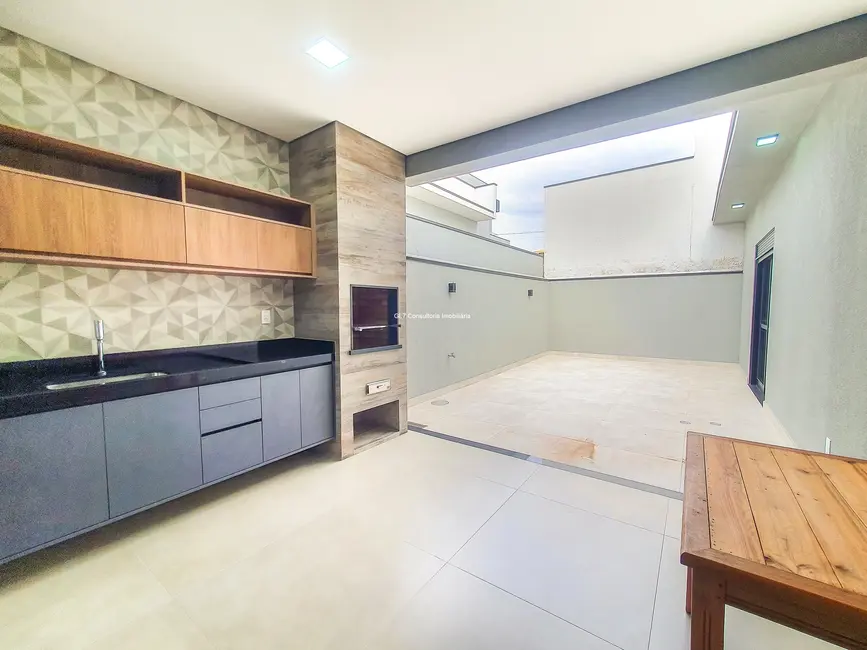 Casa de Condomínio com 3 quartos à venda, 150m2 em Jardim Residencial Viena, Indaiatuba - SP - imagem 4 Foto 4 de Casa de Condomínio com 3 quartos à venda, 150m2 em Jardim Residencial Viena, Indaiatuba - SP