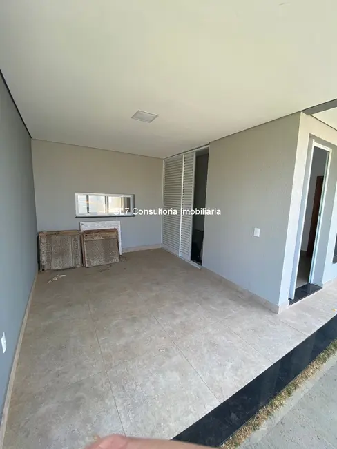 Casa de Condomínio com 3 quartos à venda, 140m2 em Indaiatuba - SP - imagem 2 Foto 2 de Casa de Condomínio com 3 quartos à venda, 140m2 em Indaiatuba - SP