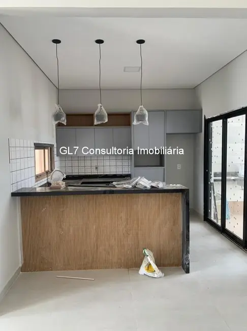 Foto 2 de Casa de Condomínio com 3 quartos à venda, 60m2 em Jardim Bréscia, Indaiatuba - SP