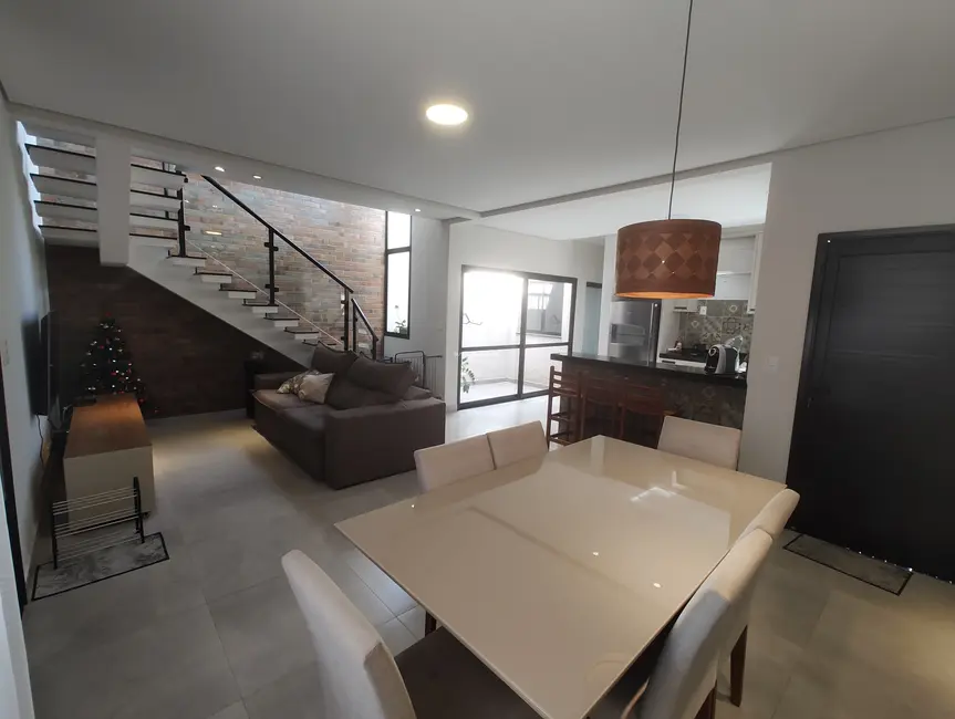 Casa de Condomínio com 3 quartos à venda, 52m2 em Salto - SP - imagem 1 Foto 1 de Casa de Condomínio com 3 quartos à venda, 52m2 em Salto - SP