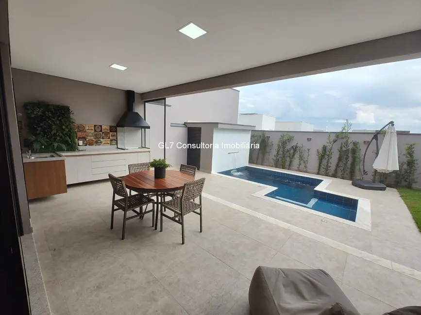 Casa de Condomínio com 3 quartos à venda, 232m2 em Indaiatuba - SP - imagem 8 Foto 8 de Casa de Condomínio com 3 quartos à venda, 232m2 em Indaiatuba - SP