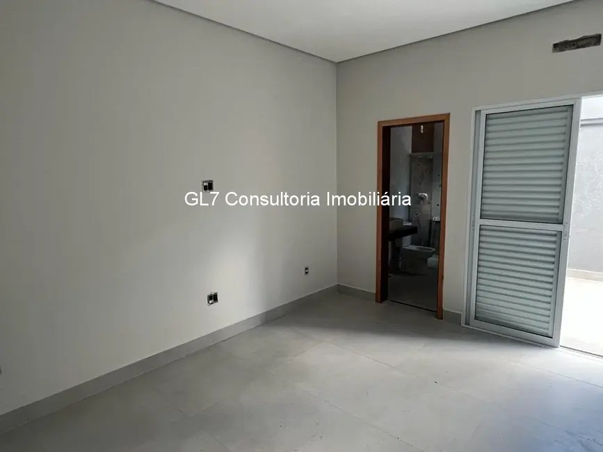 Foto 3 de Casa com 2 quartos à venda, 125m2 em Jardim Monte Carlo, Indaiatuba - SP
