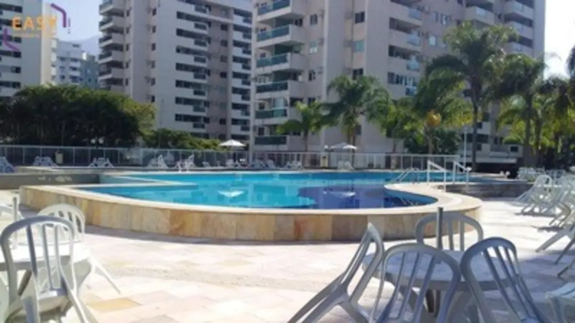 Foto 2 de Apartamento com 2 quartos à venda, 66m2 em Jacarepaguá, Rio De Janeiro - RJ