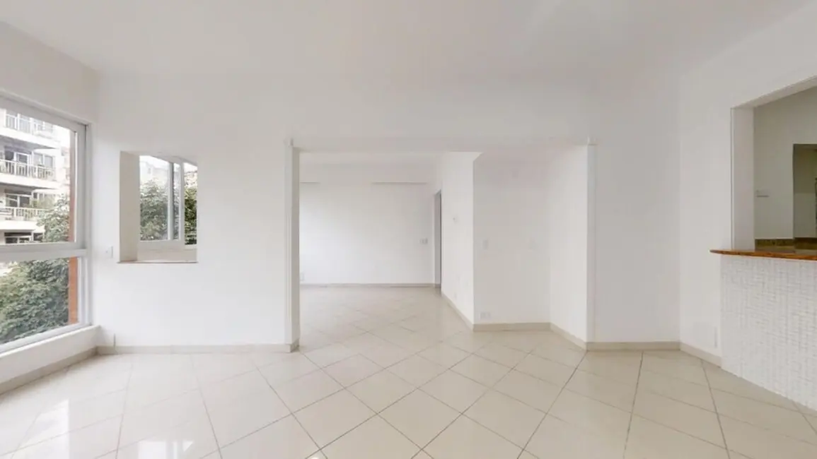 Foto 2 de Apartamento com 2 quartos à venda, 105m2 em Leblon, Rio De Janeiro - RJ