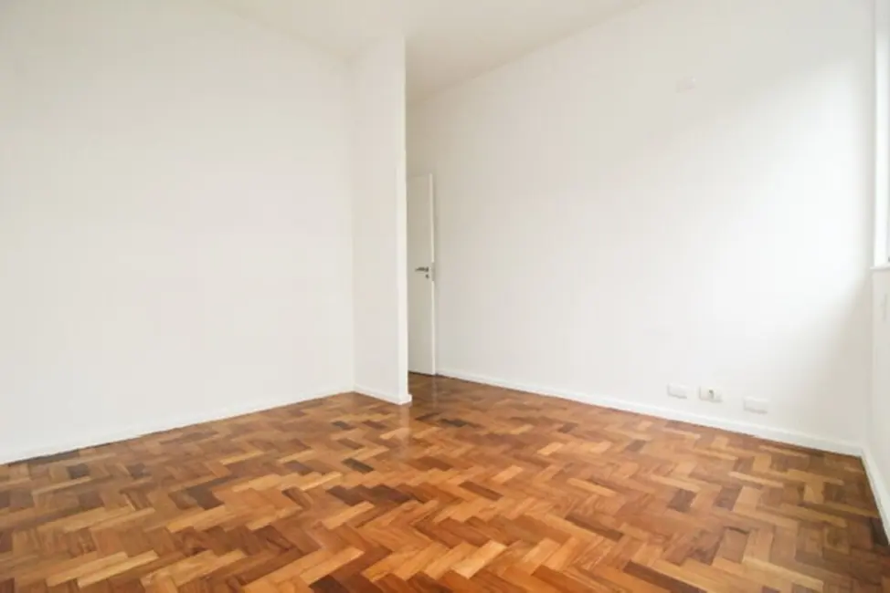 Foto 3 de Apartamento com 2 quartos à venda, 105m2 em Leblon, Rio De Janeiro - RJ