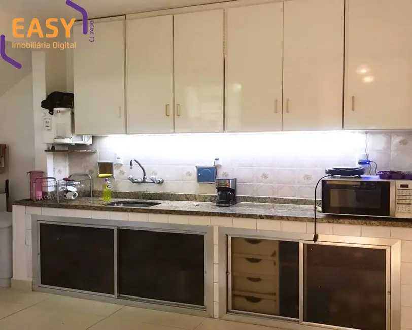 Casa de Condomínio com 4 quartos à venda, 170m2 em Del Castilho, Rio De Janeiro - RJ - imagem 9 Foto 9 de Casa de Condomínio com 4 quartos à venda, 170m2 em Del Castilho, Rio De Janeiro - RJ