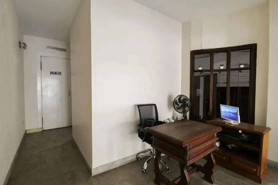 Foto 2 de Apartamento com 2 quartos à venda, 105m2 em Copacabana, Rio De Janeiro - RJ