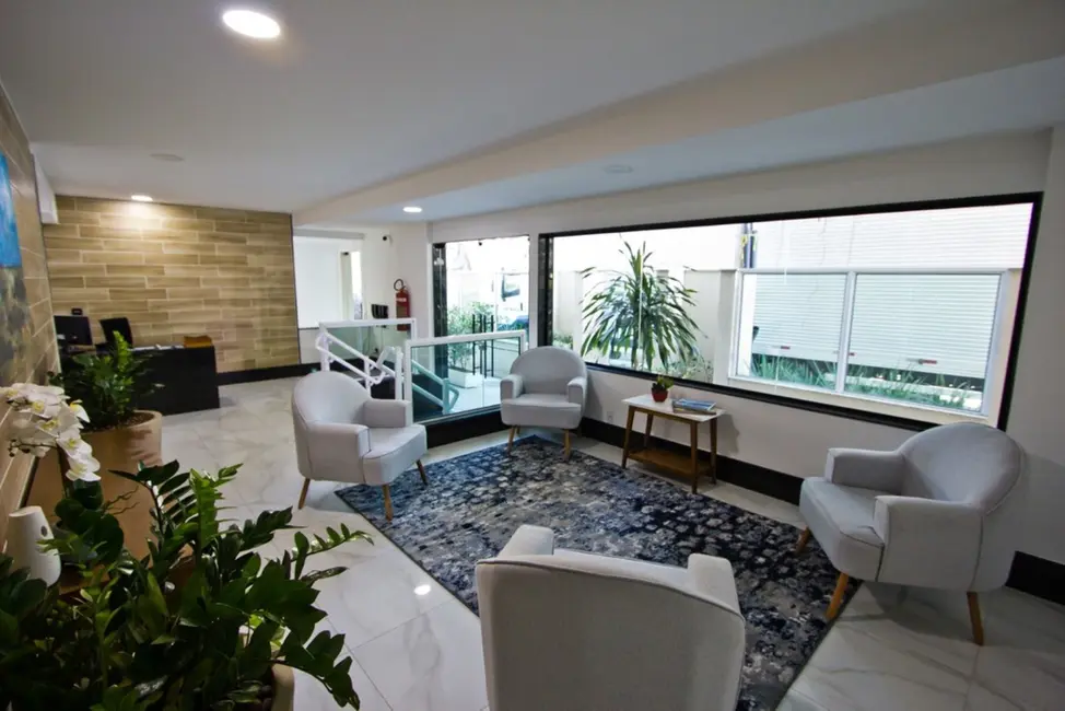 Apartamento com 2 quartos à venda, 63m2 em Tijuca, Rio De Janeiro - RJ - imagem 3 Foto 3 de Apartamento com 2 quartos à venda, 63m2 em Tijuca, Rio De Janeiro - RJ