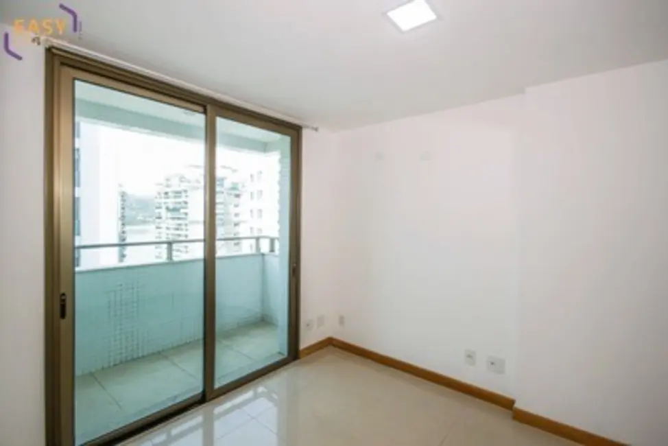 Foto 4 de Apartamento com 4 quartos à venda, 197m2 em Barra da Tijuca, Rio De Janeiro - RJ