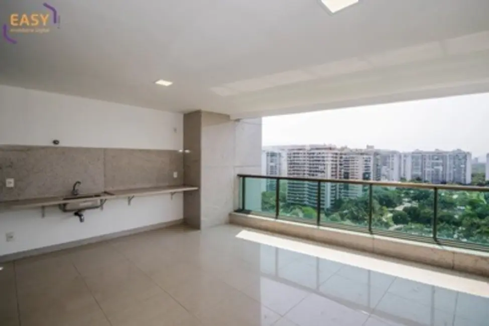 Foto 3 de Apartamento com 4 quartos à venda, 197m2 em Barra da Tijuca, Rio De Janeiro - RJ