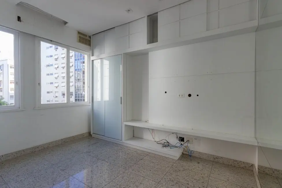 Foto 1 de Apartamento com 1 quarto à venda, 41m2 em Copacabana, Rio De Janeiro - RJ