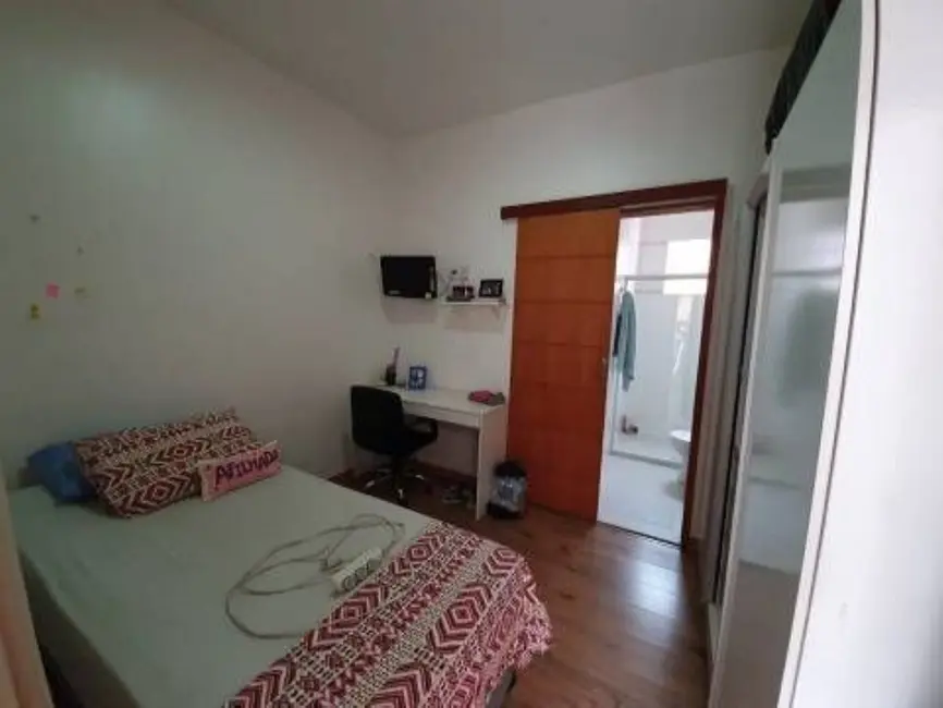Foto 4 de Casa com 8 quartos à venda, 200m2 em Laranjeiras, Rio De Janeiro - RJ