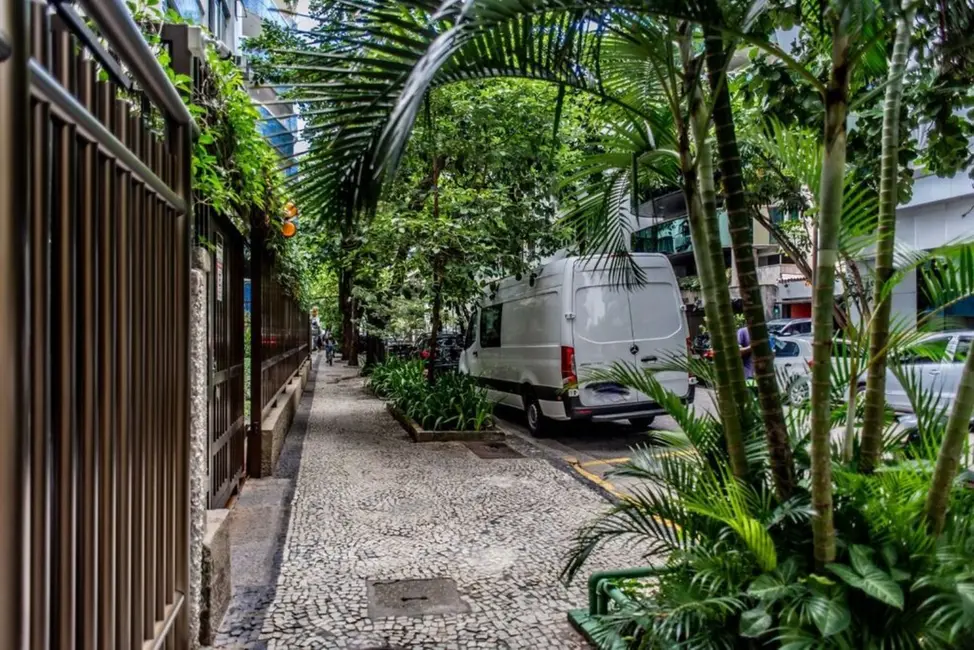 Foto 8 de Apartamento com 3 quartos à venda, 100m2 em Leblon, Rio De Janeiro - RJ
