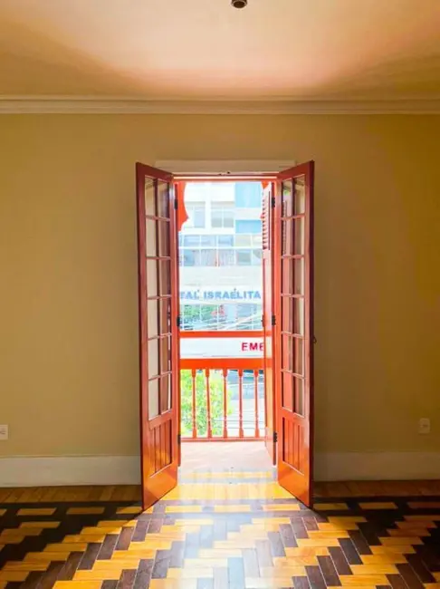 Apartamento com 3 quartos à venda, 144m2 em Maracanã, Rio De Janeiro - RJ - imagem 6 Foto 6 de Apartamento com 3 quartos à venda, 144m2 em Maracanã, Rio De Janeiro - RJ