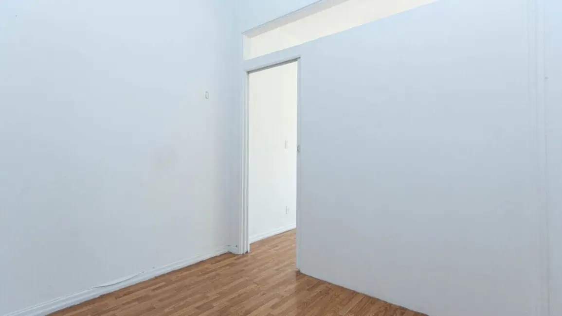 Apartamento com 1 quarto à venda, 26m2 em Copacabana, Rio De Janeiro - RJ - imagem 8 Foto 8 de Apartamento com 1 quarto à venda, 26m2 em Copacabana, Rio De Janeiro - RJ