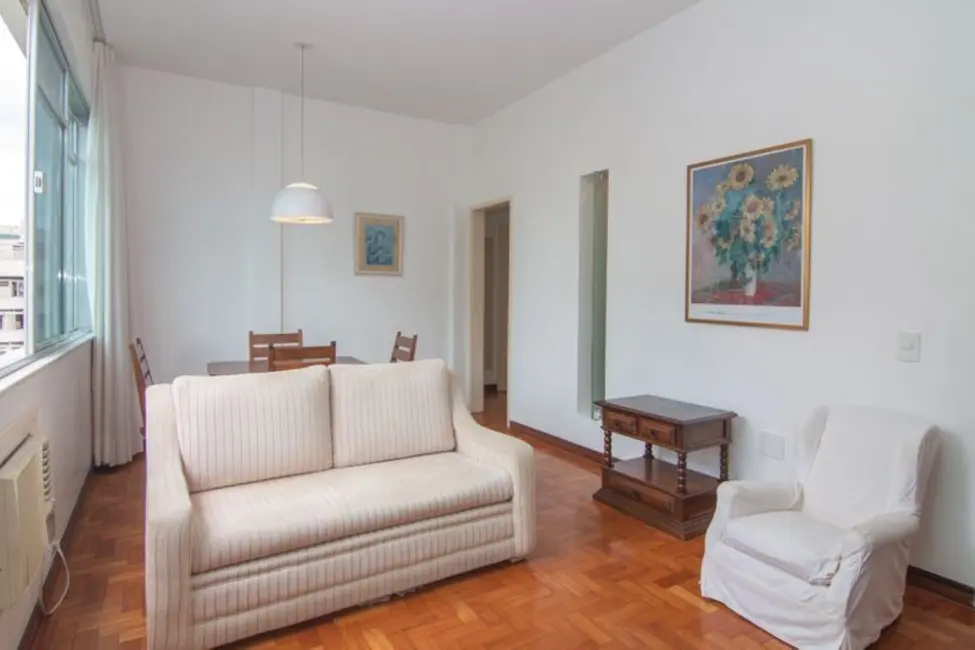 Foto 3 de Apartamento com 2 quartos à venda, 71m2 em Copacabana, Rio De Janeiro - RJ