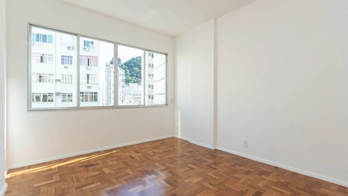 Foto 8 de Apartamento com 3 quartos à venda, 135m2 em Copacabana, Rio De Janeiro - RJ