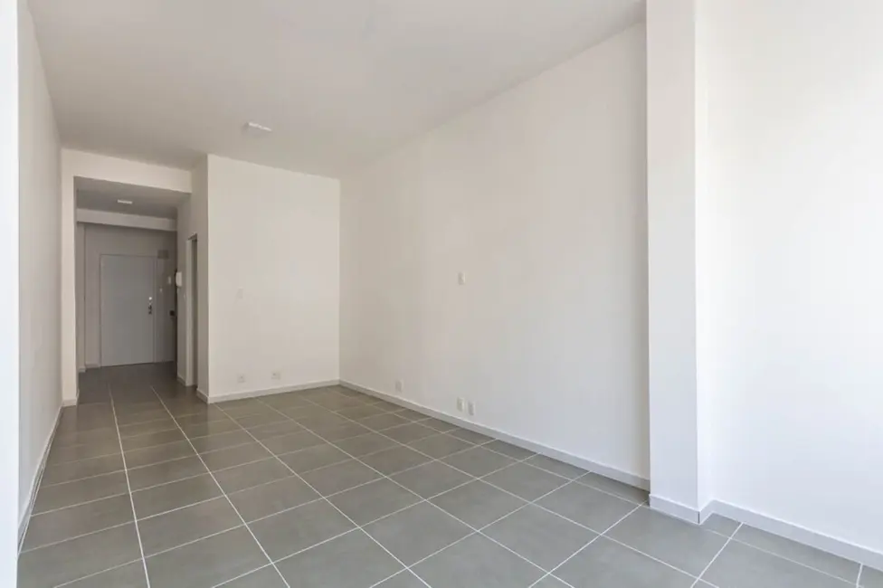 Foto 3 de Apartamento com 1 quarto à venda, 30m2 em Copacabana, Rio De Janeiro - RJ