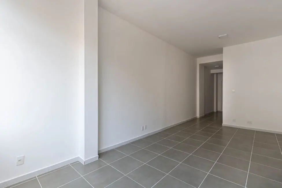 Foto 2 de Apartamento com 1 quarto à venda, 30m2 em Copacabana, Rio De Janeiro - RJ