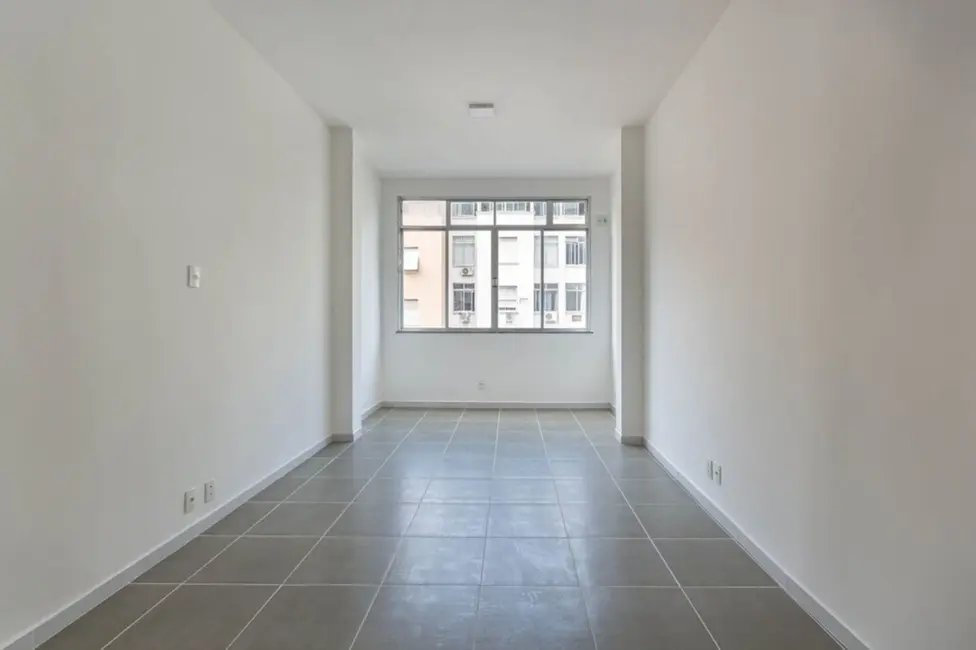 Foto 1 de Apartamento com 1 quarto à venda, 30m2 em Copacabana, Rio De Janeiro - RJ