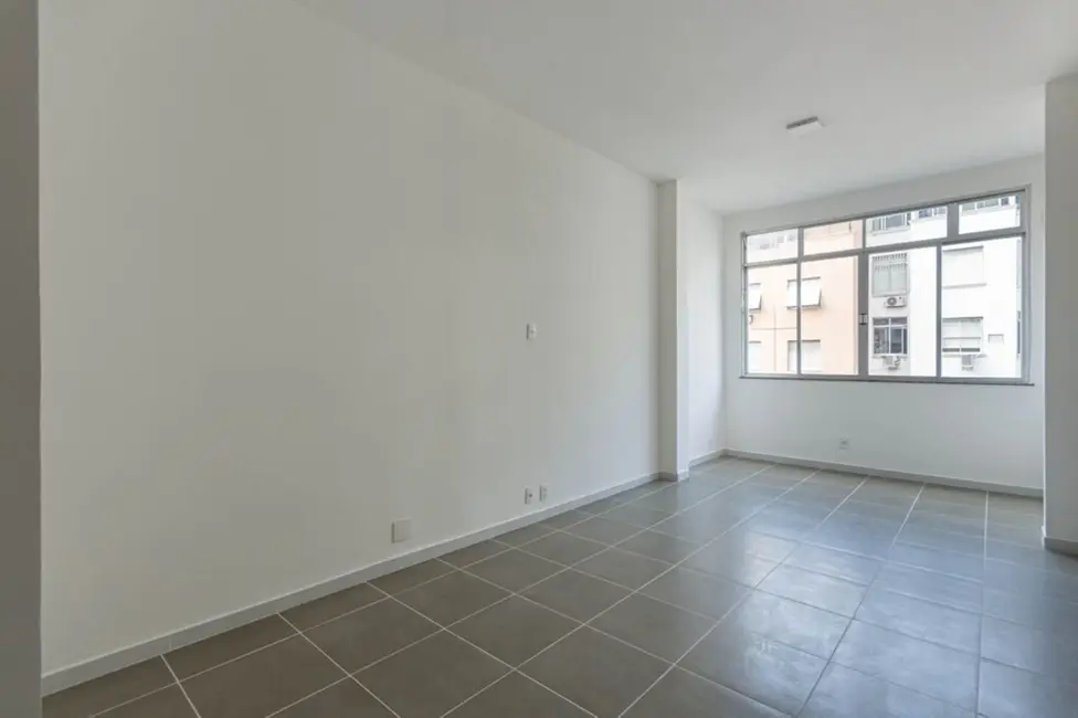 Foto 5 de Apartamento com 1 quarto à venda, 30m2 em Copacabana, Rio De Janeiro - RJ
