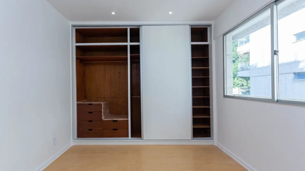 Foto 2 de Apartamento com 2 quartos à venda, 103m2 em Leblon, Rio De Janeiro - RJ