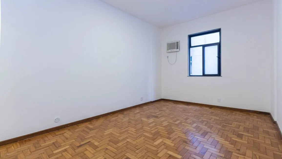 Apartamento com 1 quarto à venda, 27m2 em Flamengo, Rio De Janeiro - RJ - imagem 5 Foto 5 de Apartamento com 1 quarto à venda, 27m2 em Flamengo, Rio De Janeiro - RJ