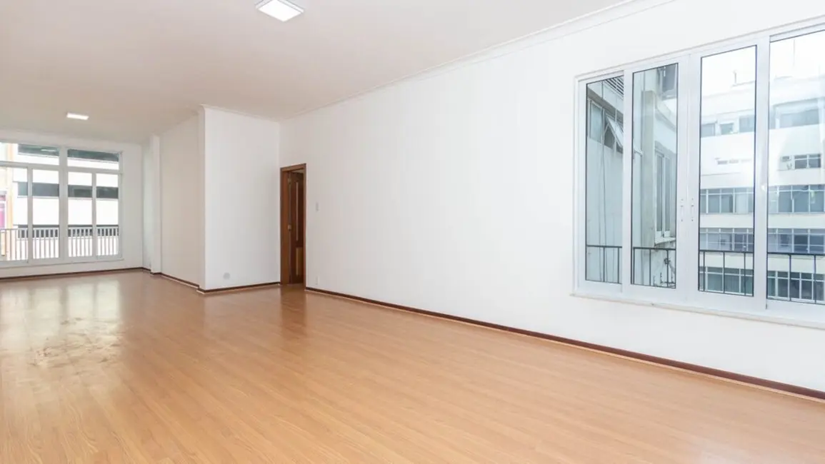 Foto 1 de Apartamento com 3 quartos à venda, 137m2 em Copacabana, Rio De Janeiro - RJ