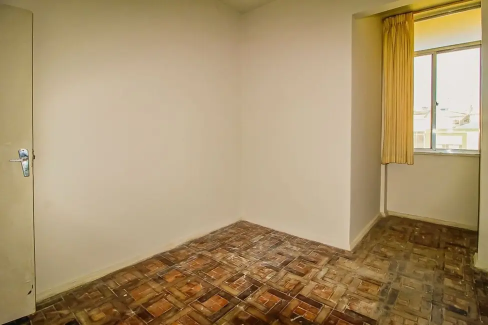 Apartamento com 2 quartos à venda, 65m2 em Leblon, Rio De Janeiro - RJ - imagem 2 Foto 2 de Apartamento com 2 quartos à venda, 65m2 em Leblon, Rio De Janeiro - RJ