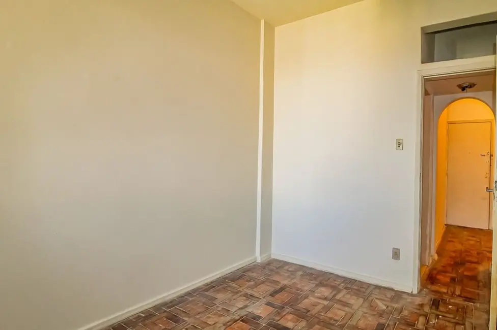 Apartamento com 2 quartos à venda, 65m2 em Leblon, Rio De Janeiro - RJ - imagem 6 Foto 6 de Apartamento com 2 quartos à venda, 65m2 em Leblon, Rio De Janeiro - RJ