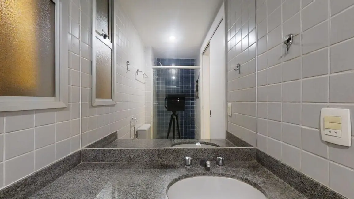 Foto 6 de Apartamento com 2 quartos à venda, 83m2 em Lagoa, Rio De Janeiro - RJ