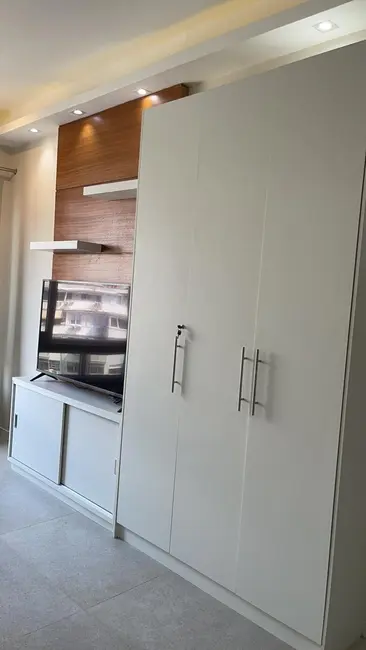 Loft / Flat com 1 quarto à venda, 28m2 em Copacabana, Rio De Janeiro - RJ - imagem 8 Foto 8 de Loft / Flat com 1 quarto à venda, 28m2 em Copacabana, Rio De Janeiro - RJ