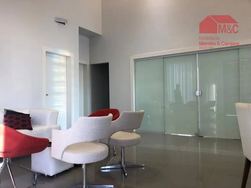 Casa de Condomínio com 3 quartos à venda, 450m2 em Jardim Europa, Ariquemes - RO - imagem 3 Foto 3 de Casa de Condomínio com 3 quartos à venda, 450m2 em Jardim Europa, Ariquemes - RO