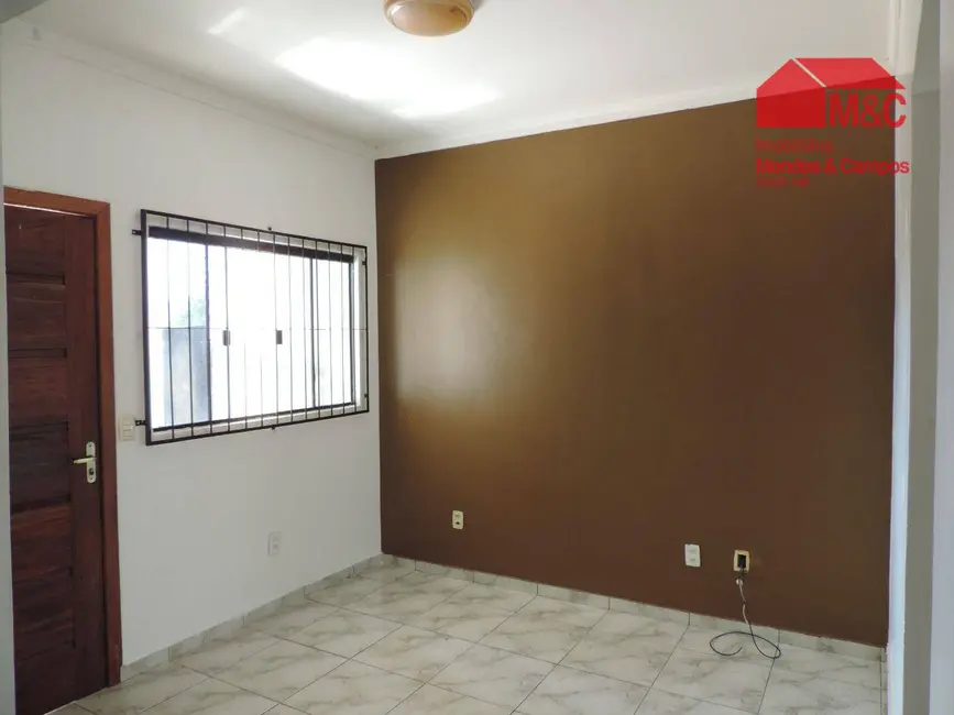 Foto 3 de Casa com 2 quartos à venda, 225m2 em Parque das Gemas, Ariquemes - RO