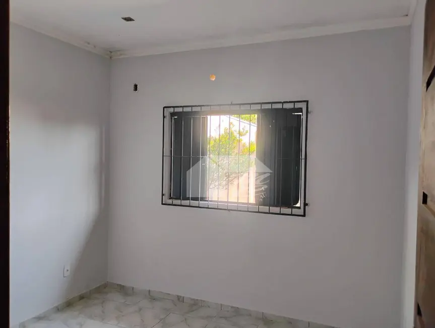Casa com 2 quartos à venda e para alugar, 225m2 em Parque das Gemas, Ariquemes - RO - imagem 8 Foto 8 de Casa com 2 quartos à venda e para alugar, 225m2 em Parque das Gemas, Ariquemes - RO