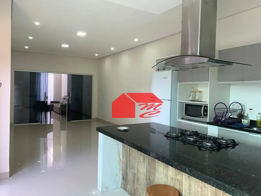 Foto 9 de Casa com 3 quartos à venda, 348m2 em Jardim Paraná, Ariquemes - RO