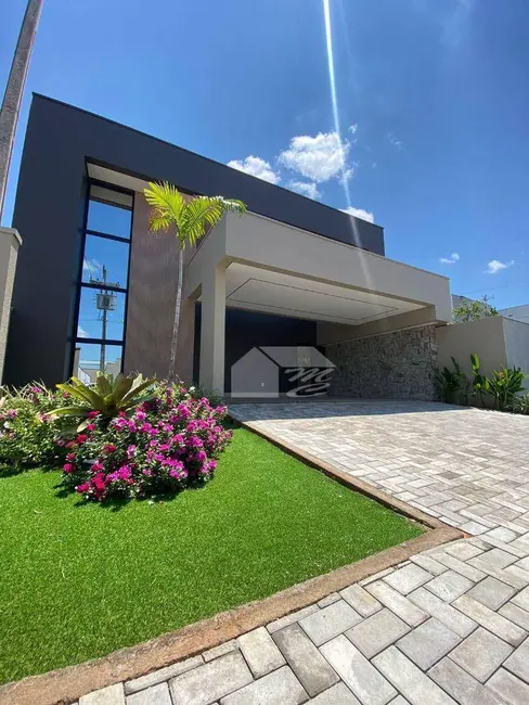 Casa de Condomínio com 3 quartos à venda, 260m2 em Condomínio São Paulo, Ariquemes - RO - imagem 1 Foto 1 de Casa de Condomínio com 3 quartos à venda, 260m2 em Condomínio São Paulo, Ariquemes - RO